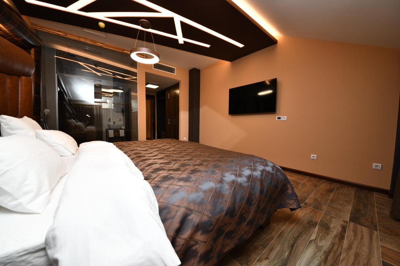 Hotel Havana Loznica Eksteriør billede