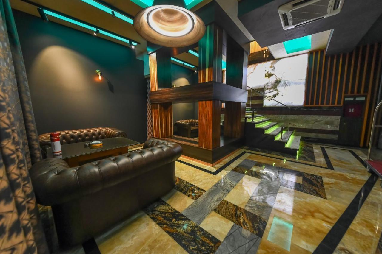 Hotel Havana Loznica Eksteriør billede