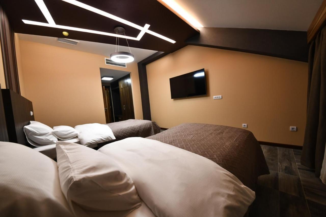 Hotel Havana Loznica Eksteriør billede