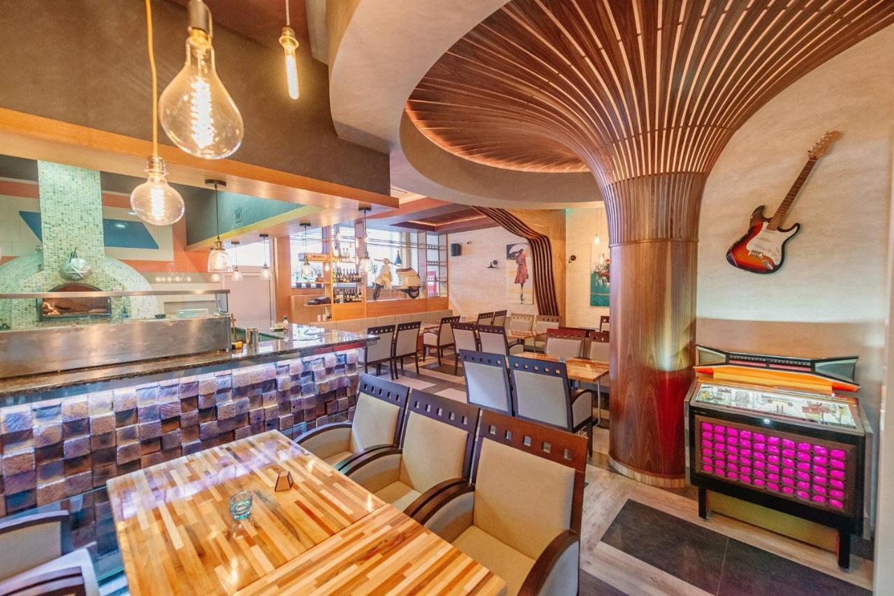 Hotel Havana Loznica Eksteriør billede