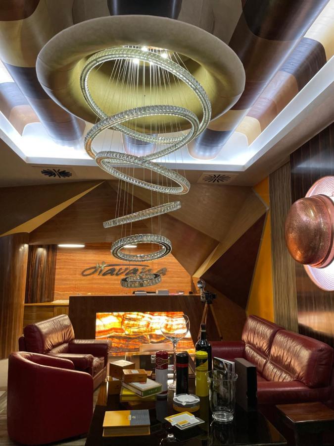 Hotel Havana Loznica Eksteriør billede